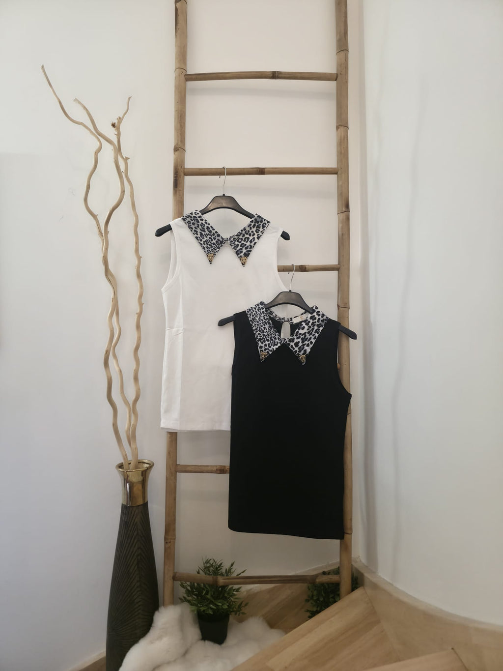 Top sans Manches Motif Léopard Noir & Blanc